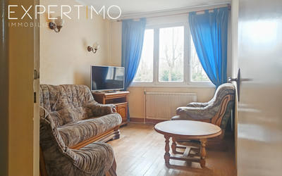 Maison - 95 m² - 5 pièces