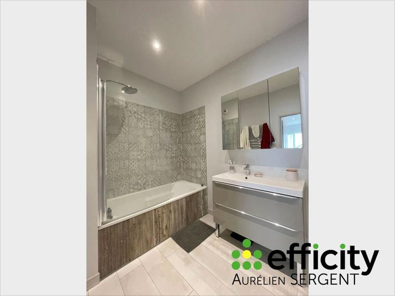 Appartement - 70 m² - 3 pièces