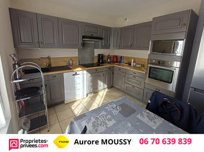 Maison - 97 m² - 5 pièces