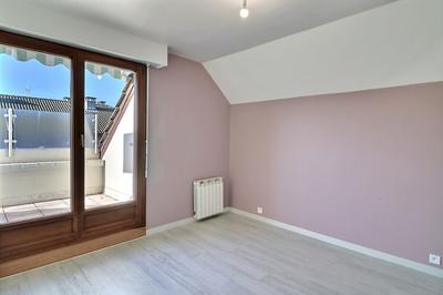 Appartement - 79 m² - 4 pièces