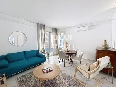 Appartement - 60 m² - 3 pièces