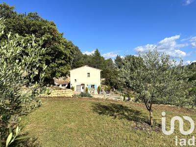 Maison - 185 m² - 8 pièces