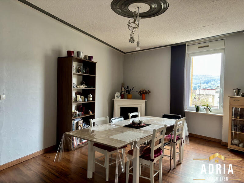 Appartement - 120 m² - 4 pièces