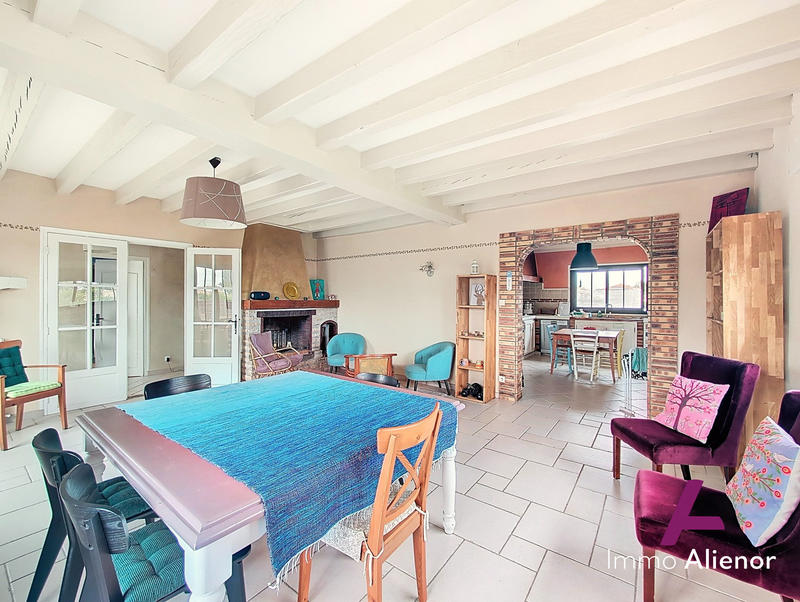 Maison - 140 m² - 8 pièces