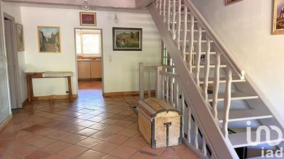 Maison - 520 m² - 11 pièces