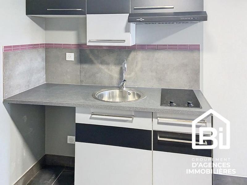 Immeuble - 170 m² - 10 pièces