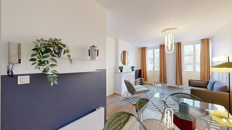 Appartement - 122 m² - 6 pièces