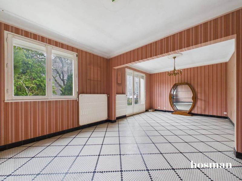 Maison - 92 m² - 4 pièces