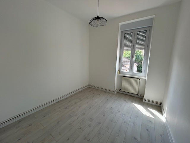 Appartement - 83 m² - 4 pièces