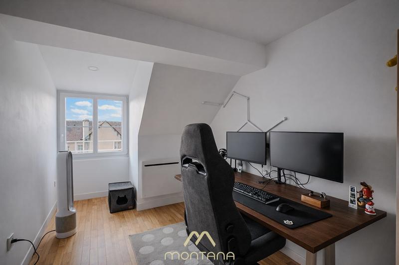 Appartement - 95 m² - 4 pièces