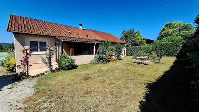 Maison - 115 m² - 6 pièces