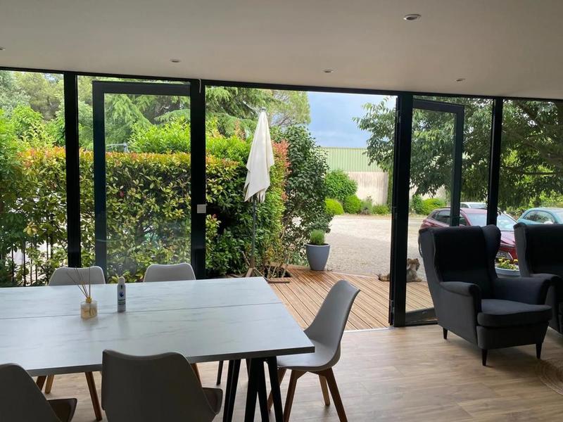 Maison - 255 m² - 10 pièces