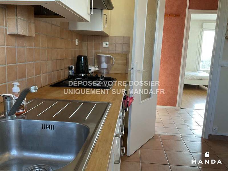 Chambre - 9 m² - 4 pièces