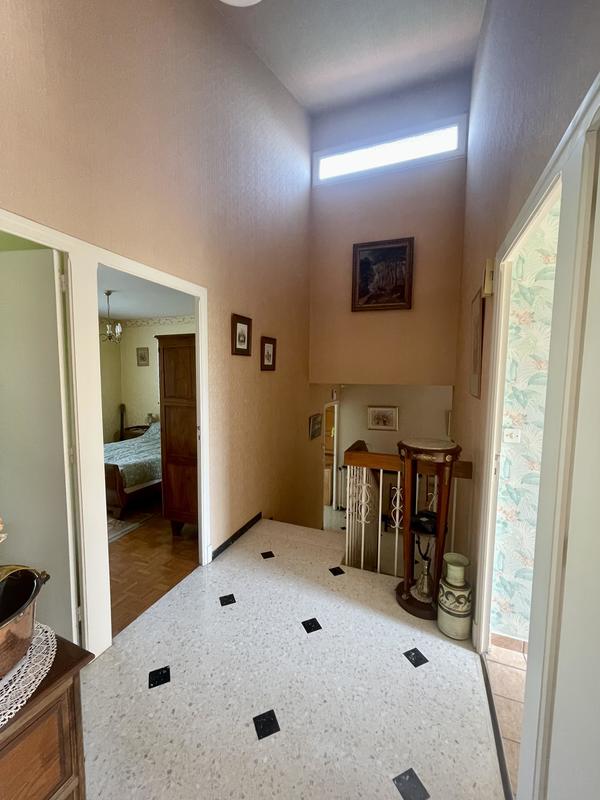 Maison - 147 m² - 6 pièces