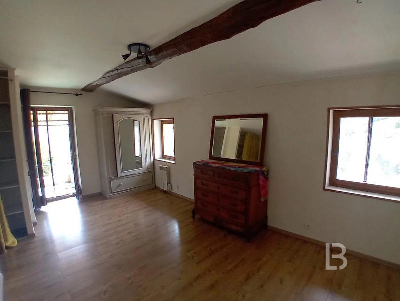 Maison - 101 m² - 4 pièces