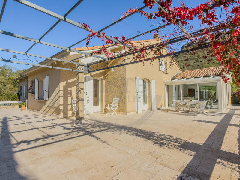 Villa - 166 m² - 5 pièces