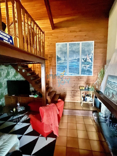 Maison - 192 m² - 6 pièces