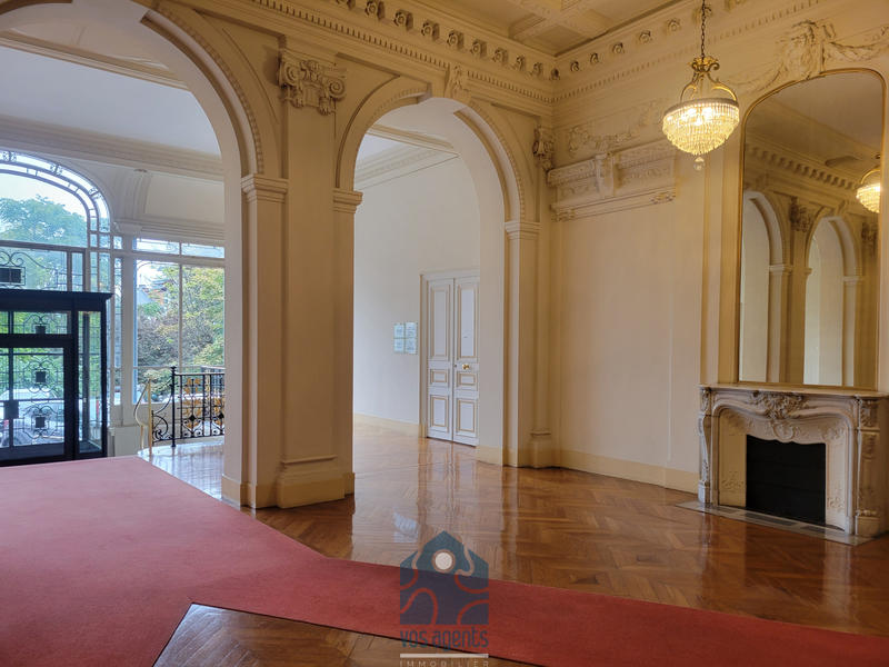 Appartement - 85 m² - 3 pièces