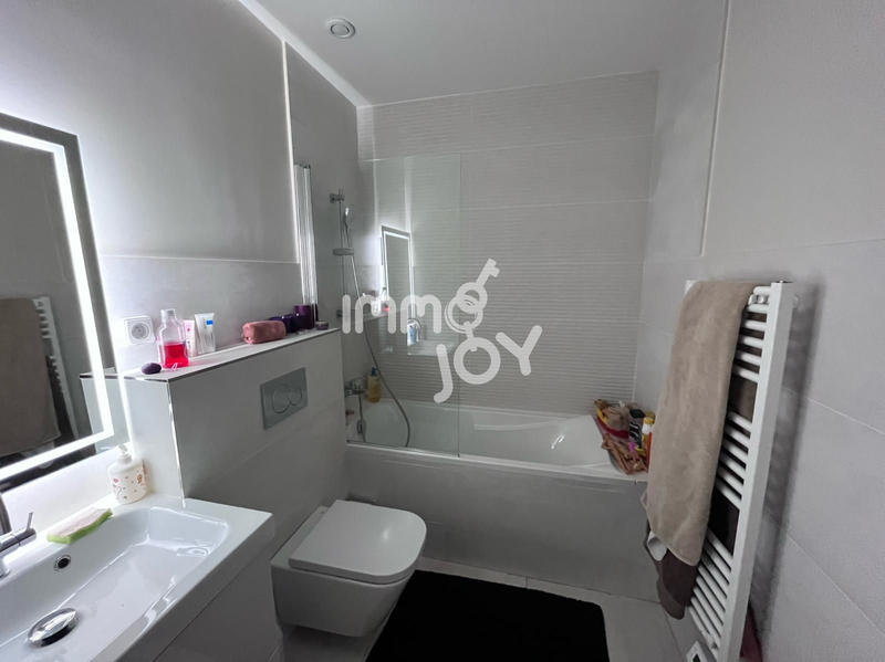 Villa - 173 m² - 5 pièces