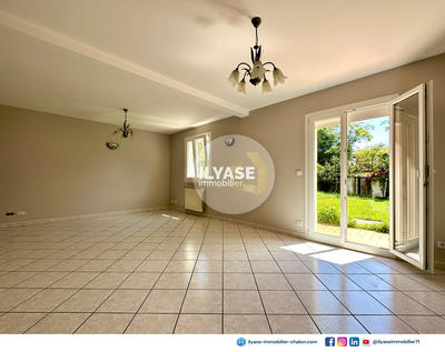 Maison - 200 m² - 10 pièces