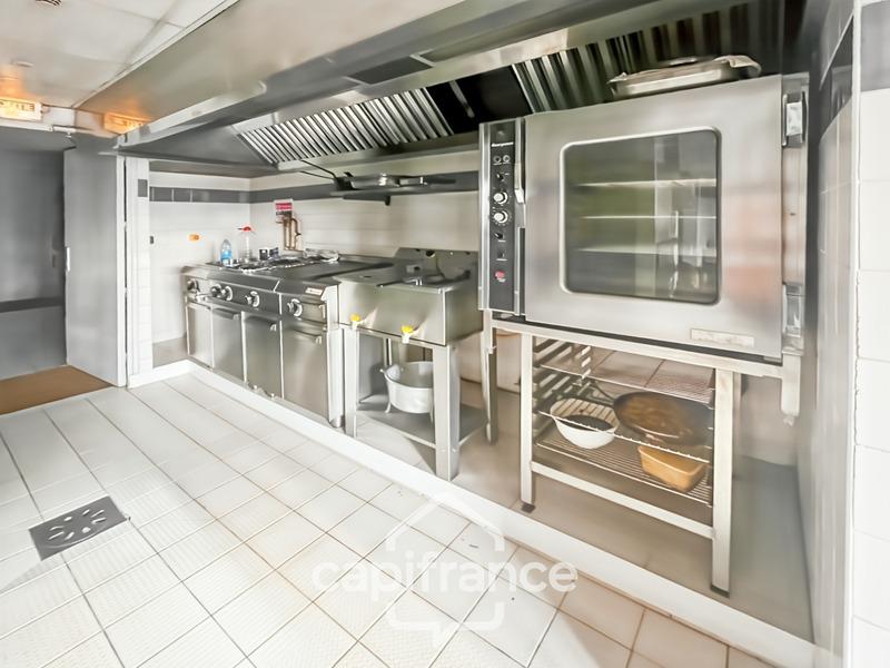 Fonds de commerce - 1 905 m²