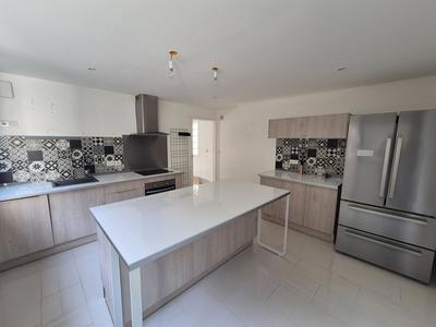 Maison - 100 m² - 3 pièces