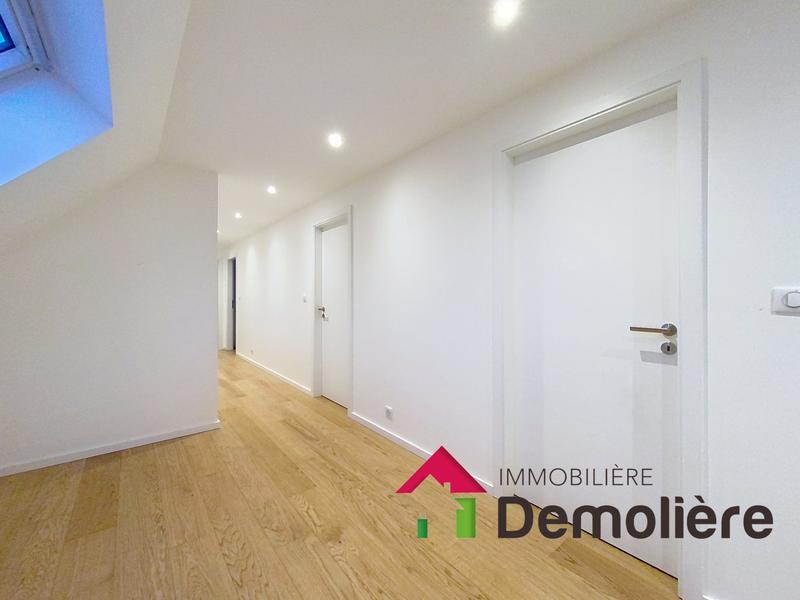 Maison contemporaine - 172 m² - 7 pièces