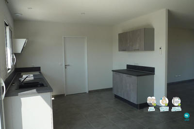 Maison - 96 m² - 4 pièces