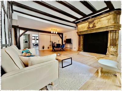 Appartement bourgeois - 143 m² - 4 pièces