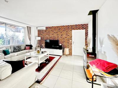 Maison - 132 m² - 4 pièces