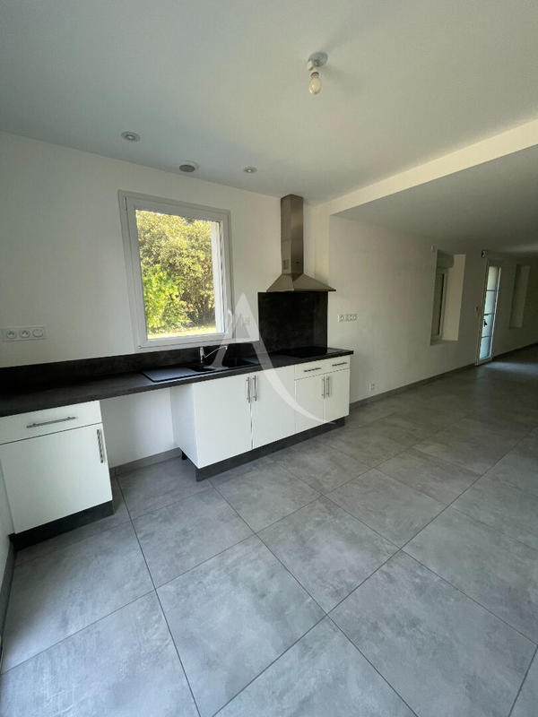 Maison - 112 m² - 4 pièces