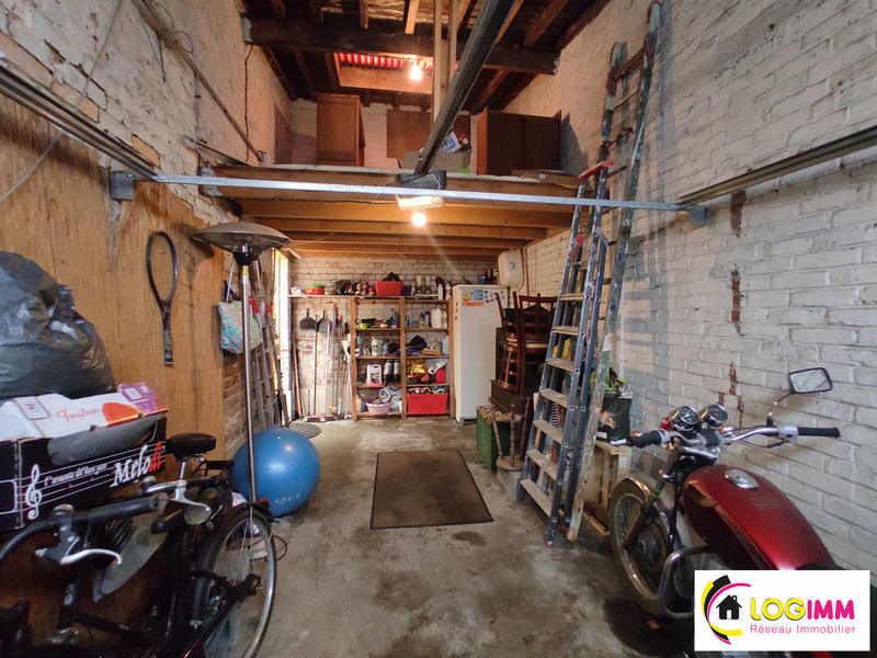 Maison - 205 m² - 7 pièces