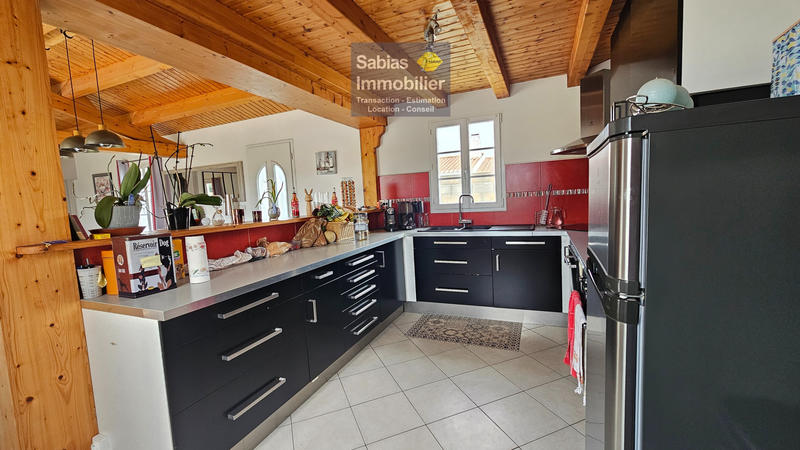 Maison - 97 m² - 4 pièces