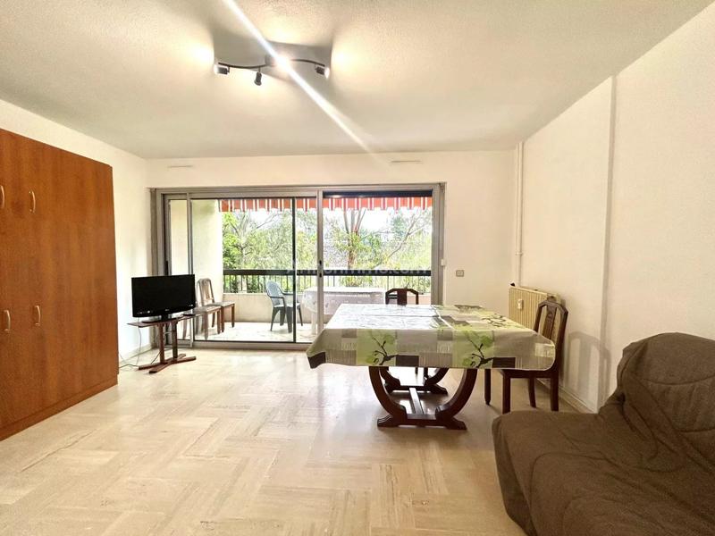 Appartement - 49 m² - 2 pièces