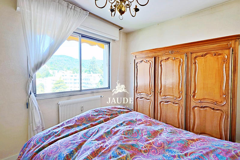 Appartement - 108 m² - 5 pièces