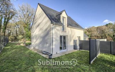 Maison - 90 m² - 4 pièces
