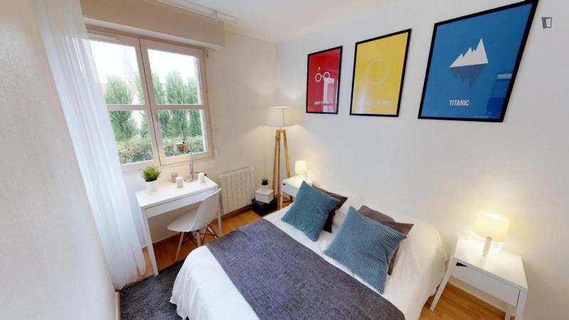 Chambre - 8 m² - 4 pièces