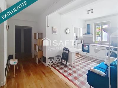 Appartement - 98 m² - 5 pièces