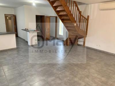Maison - 96 m² - 4 pièces
