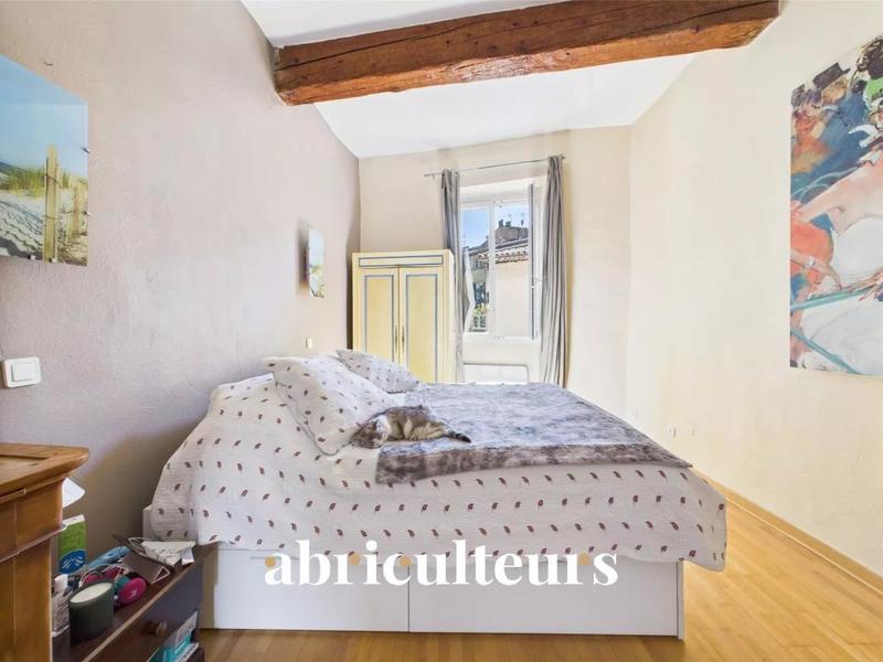 Maison de village - 94 m² - 5 pièces