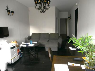 Appartement - 90 m² - 3 pièces