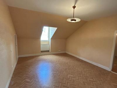 Maison - 103 m² - 4 pièces