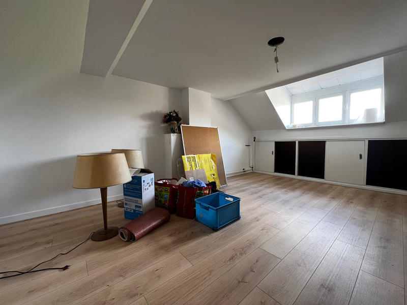 Maison - 95 m² - 5 pièces