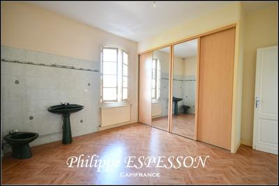 Maison - 356 m² - 15 pièces