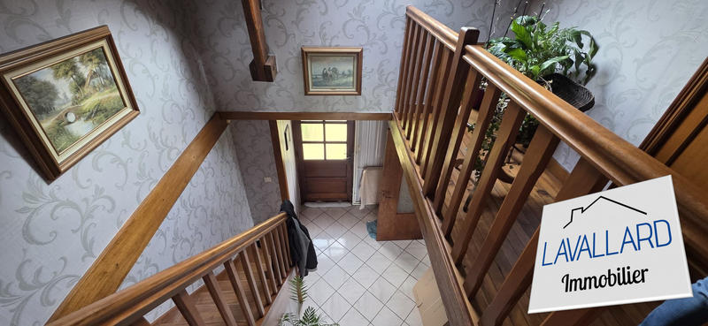 Maison - 141 m² - 6 pièces