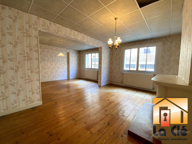 Appartement - 120 m² - 3 pièces