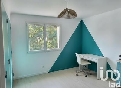 Appartement - 81 m² - 2 pièces