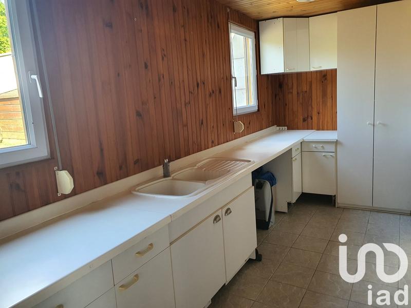 Maison - 185 m² - 9 pièces