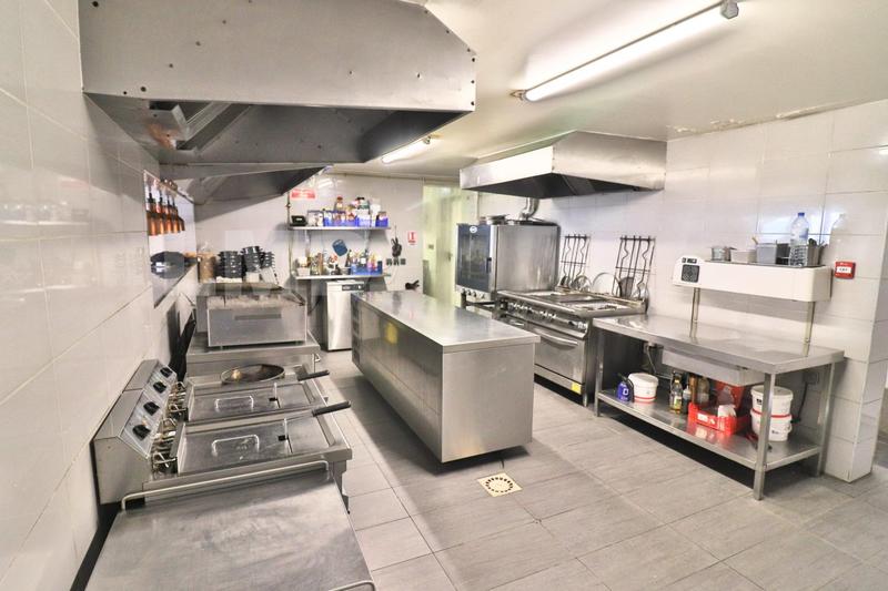 Fonds de commerce - 350 m²