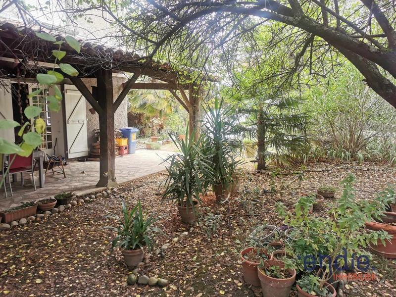 Maison - 152 m² - 6 pièces